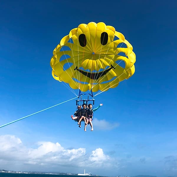 Marine Island 微笑滑翔傘體驗 - 沖繩宇流麻