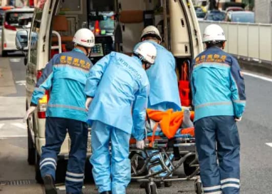 賠償停留於日本期間因受傷或生病而需移送回居住地時的費用